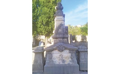 Mausolée Jules Say (1852-1911) à Bessèges Un pionnier du mutualisme et de l’expansion des retraites