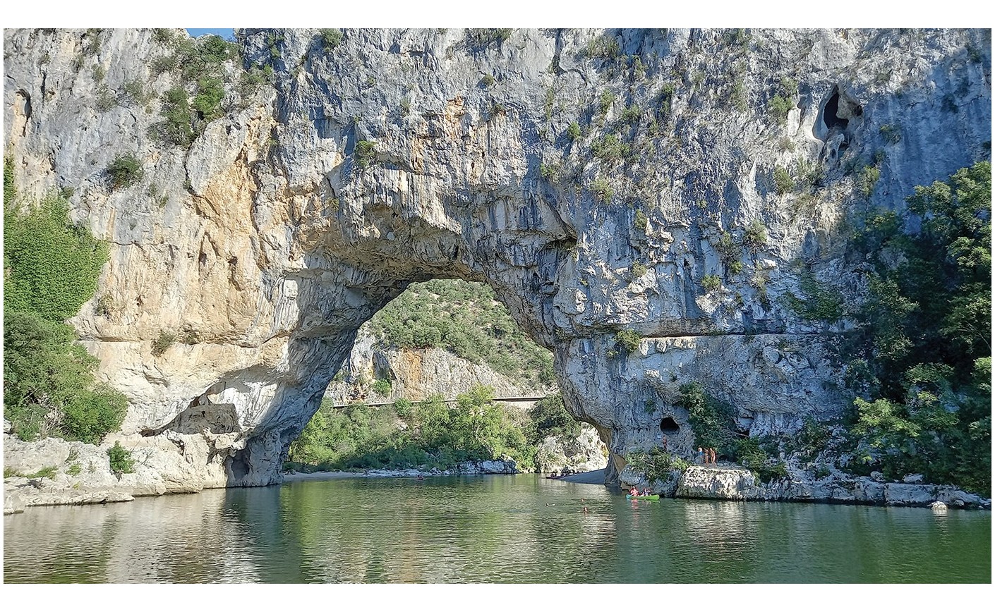 EXPLORATION de la VALLÉE de L’ARDÈCHE DE VALLON à SAINT-MARTIN - Relevé par Michel RAULET