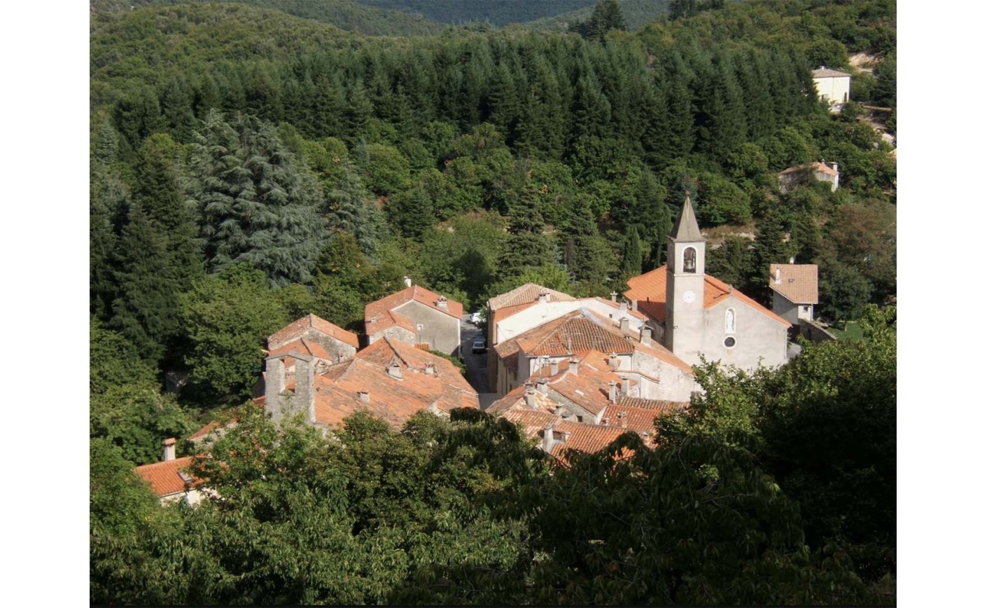 Mandagout – Un village cévenol entre crêtes et vallées