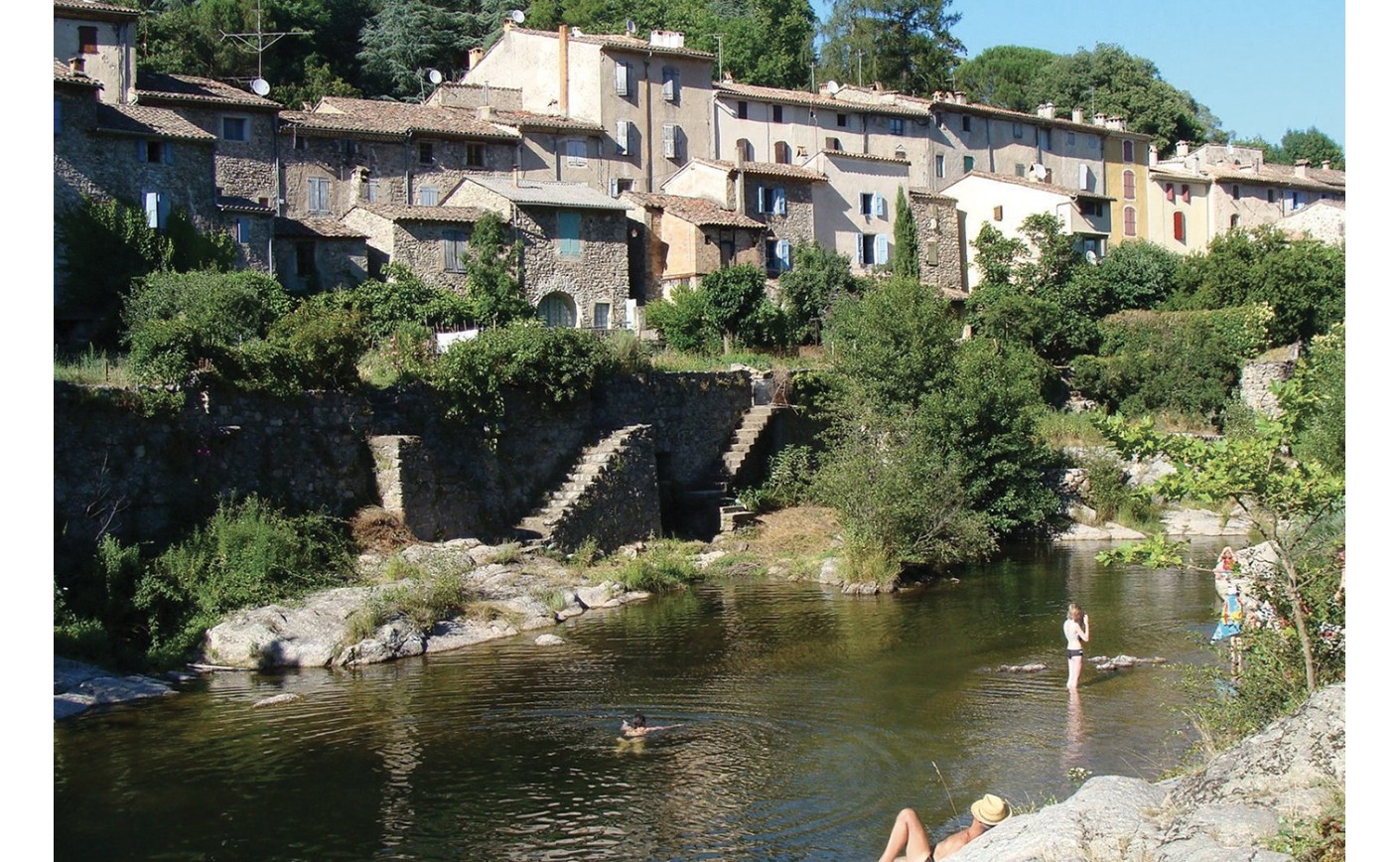 Lasalle – Le “vallon d’Émeraude” des Cévennes