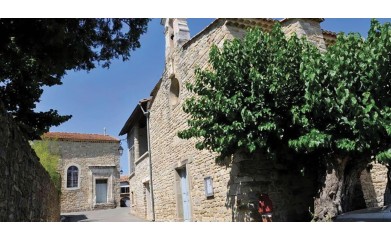 Saint-Césaire-de-Gauzignan – Entre vignes, capitelles et patrimoine rural